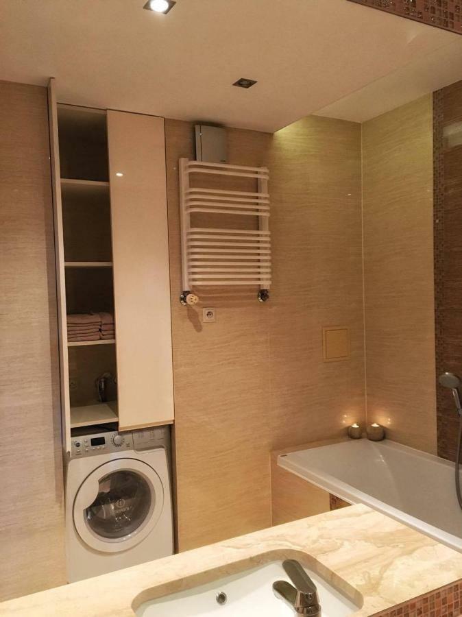 Апартаменты Apartament Vincent Metro 83 M2 Варшава Экстерьер фото