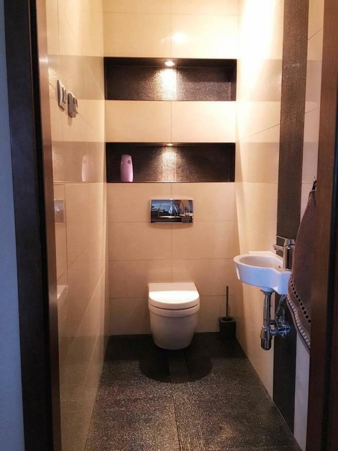 Апартаменты Apartament Vincent Metro 83 M2 Варшава Экстерьер фото